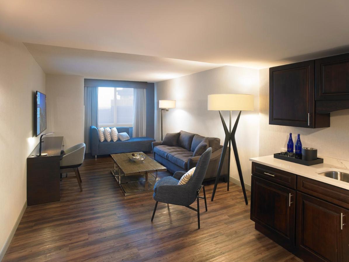 Hyatt Regency Hotel 4*